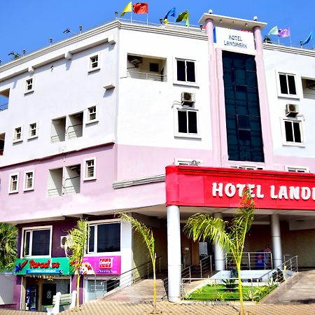 Hotel Landmark Bhubaneswar Extérieur photo