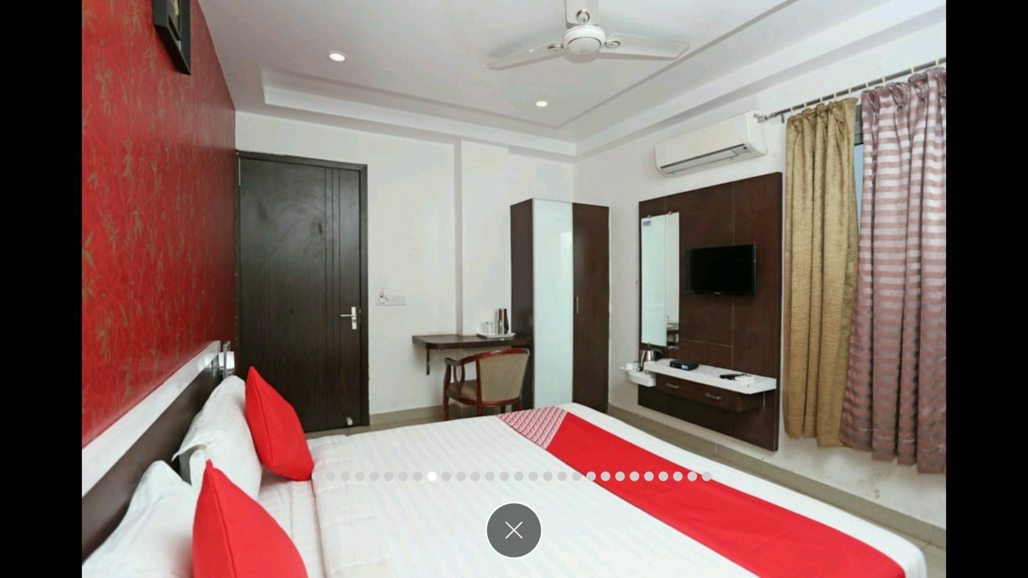 Hotel Landmark Bhubaneswar Extérieur photo